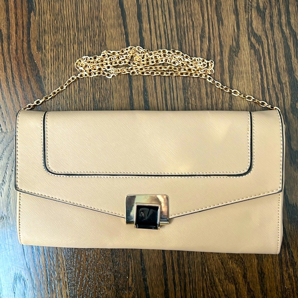 Neutral clutch handbag